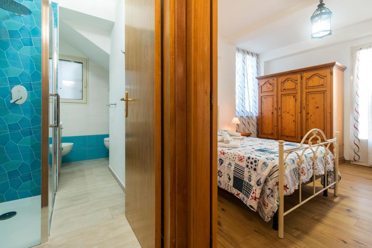 Camera Con Bagno Villa Isabel Cala Gonone Exterior foto
